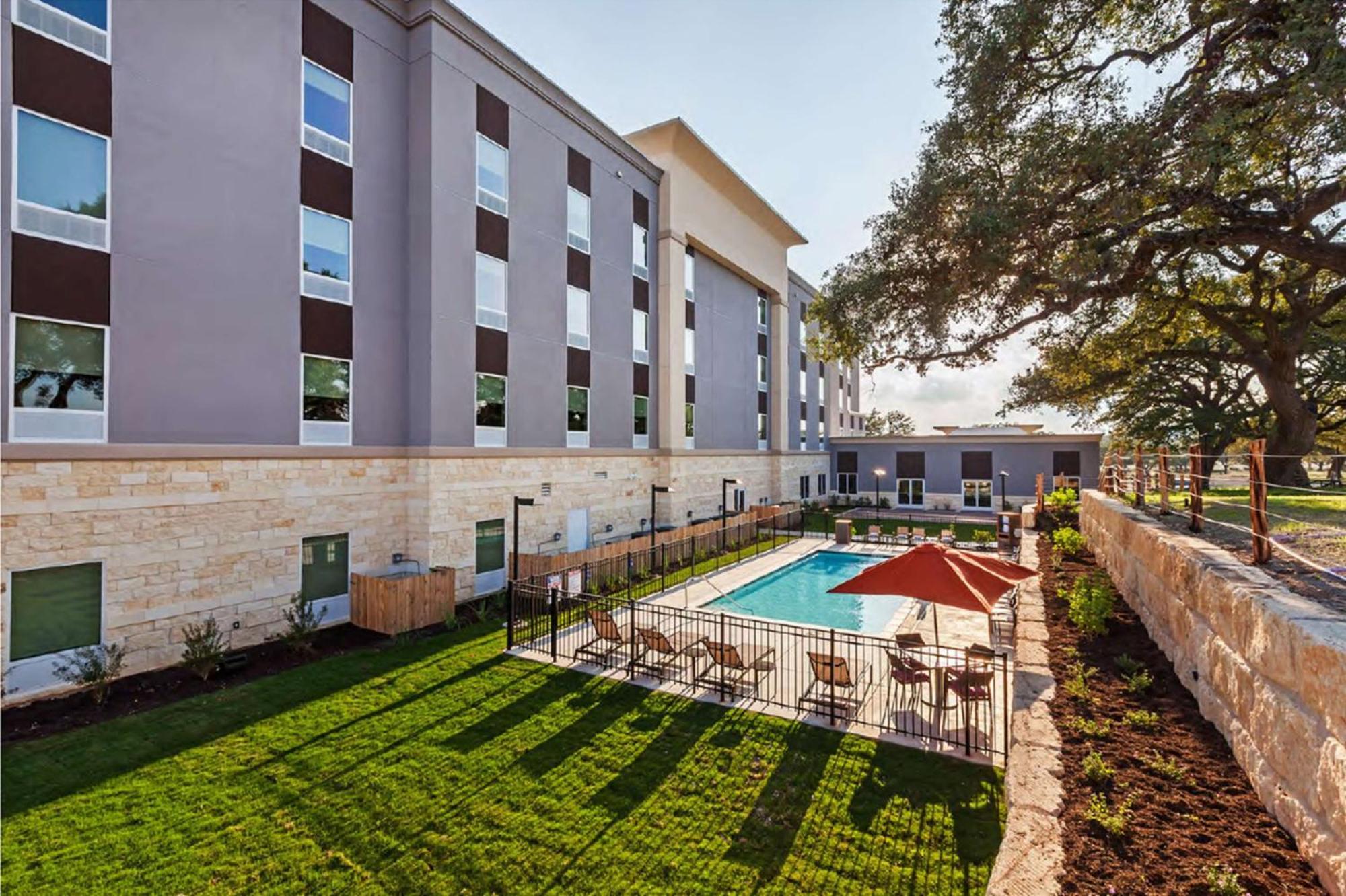 Hampton Inn By Hilton Bulverde Texas Hill Country Eksteriør bilde